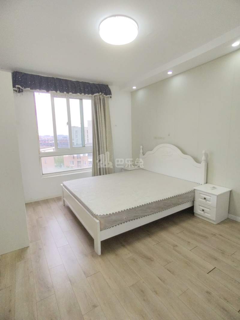 中星海兰苑4583812卧室图0