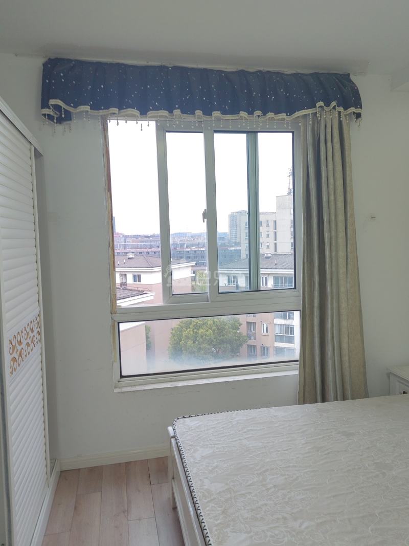 中星海兰苑4583812卧室窗户图7