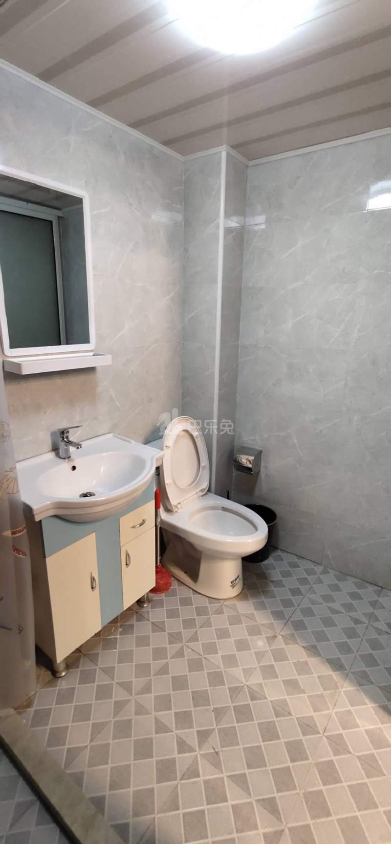 德华二村4593860卫生间图5