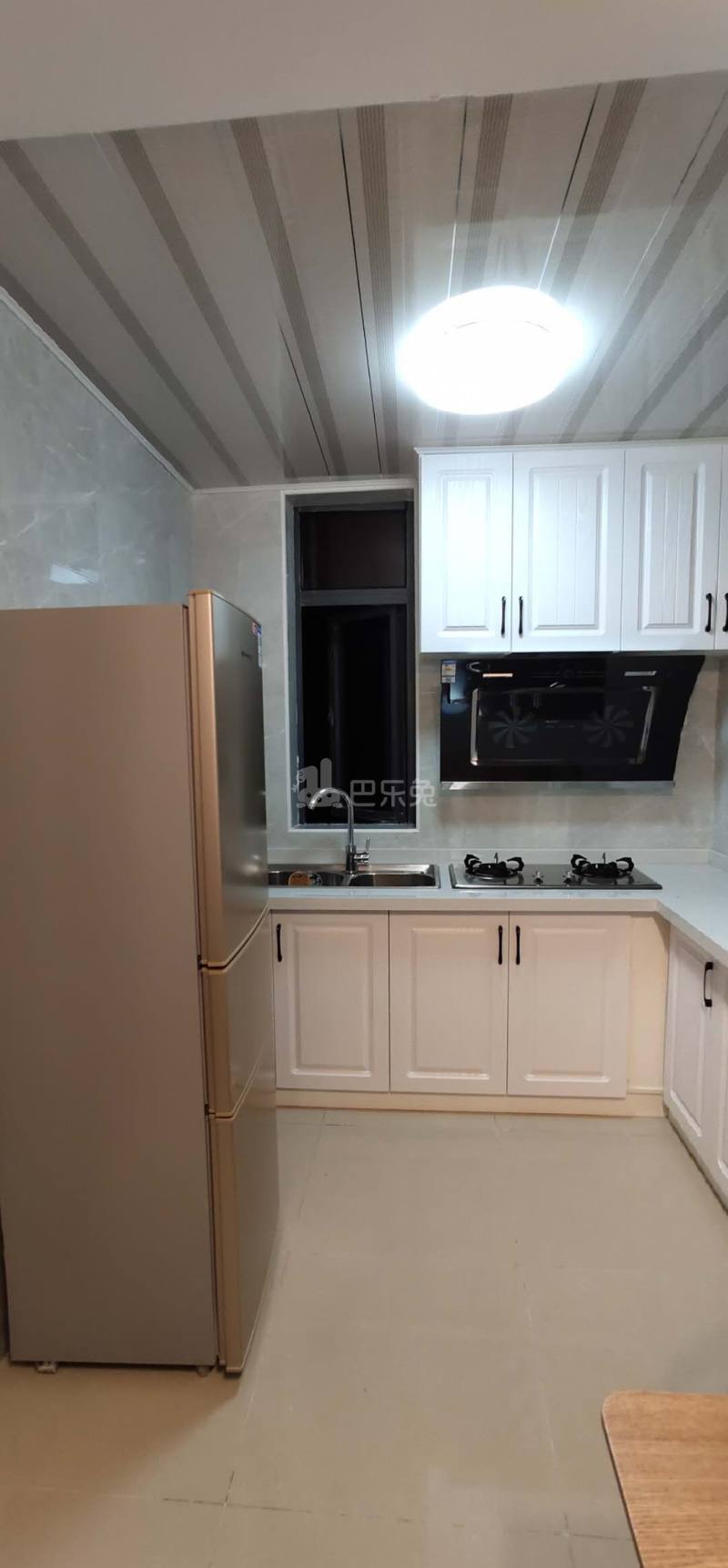 德华二村4593860厨房图4