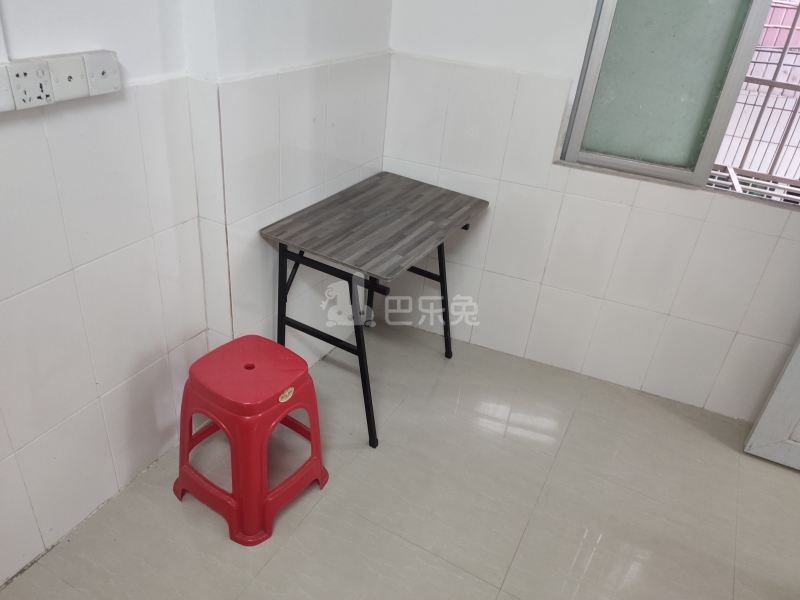 万芳园大街44号4594165客厅图7