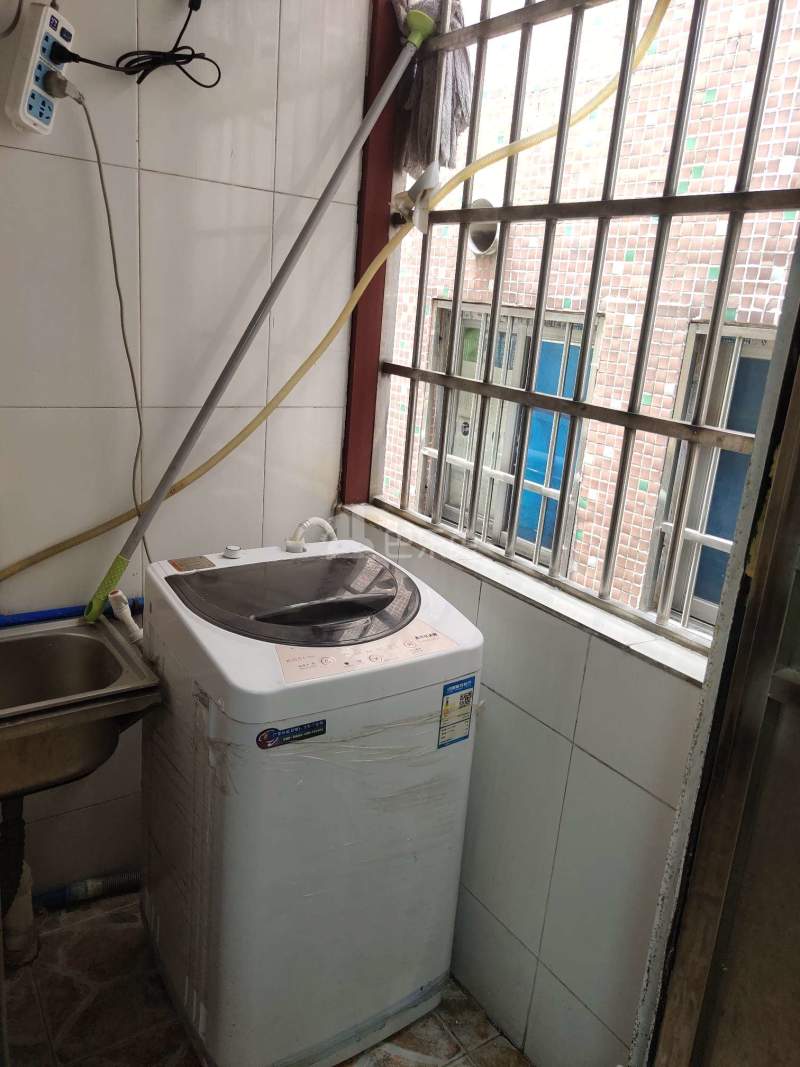 舒馨电梯公寓（上社乐泰大街5号）4599102厨房图6