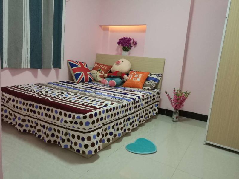 瑞东公寓（花都3店）4601221卧室图4