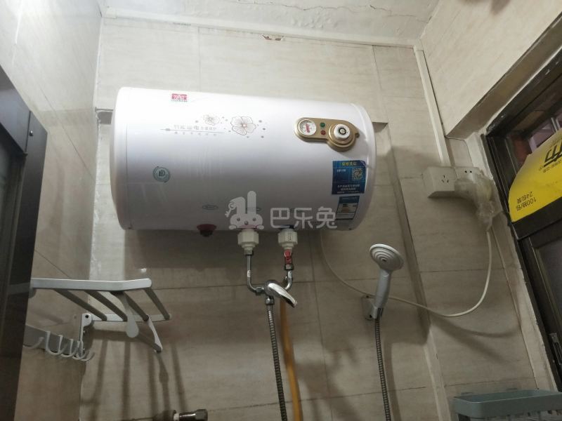 二夹坊前街24号4616009卫生间图19