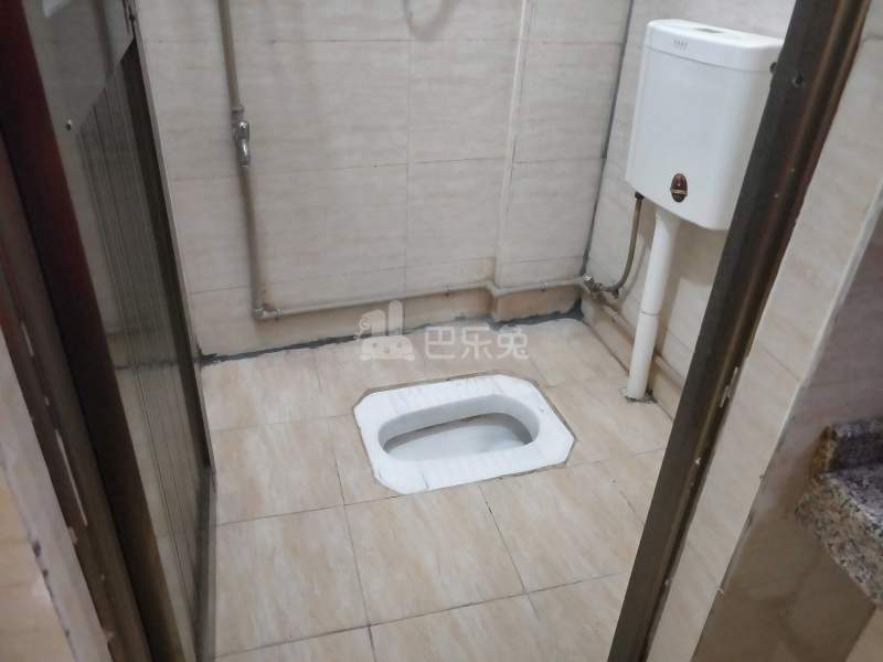 二夹坊前街24号4616009卫生间图20