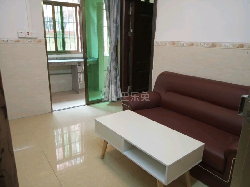 二夹坊前街24号4616009客厅图16