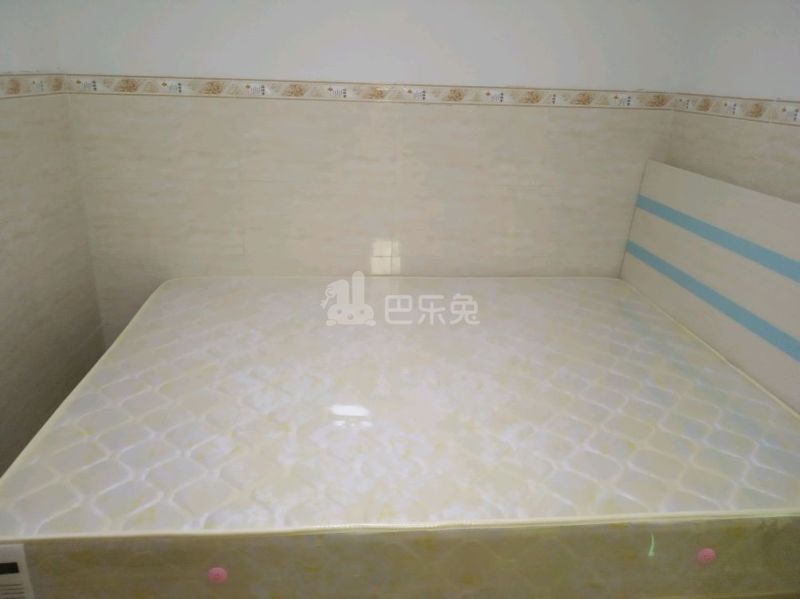 二夹坊前街24号4616009卧室图5