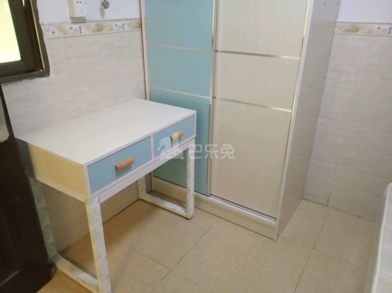 二夹坊前街24号4616009卧室图6