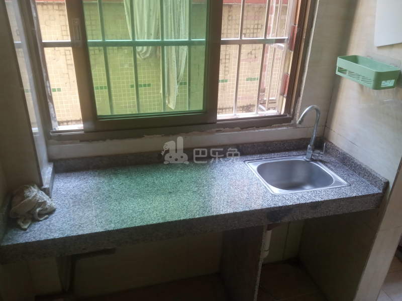 二夹坊前街24号4616009厨房图17