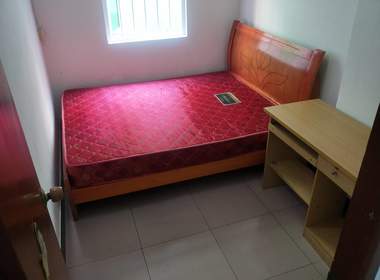 龙洞河陂大街荣乐里14号 1室1厅1卫