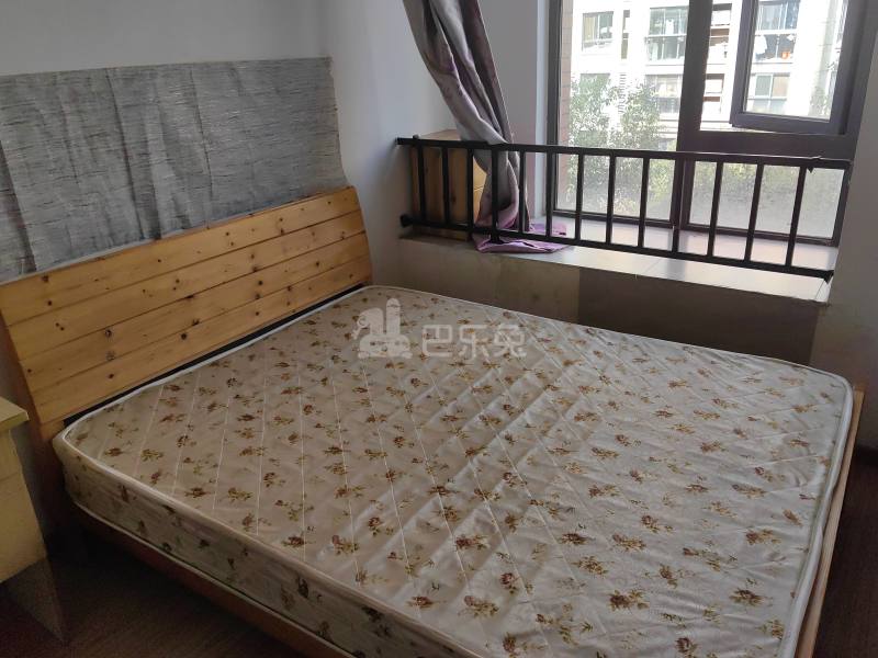 秋月朗庭4637016卧室图0