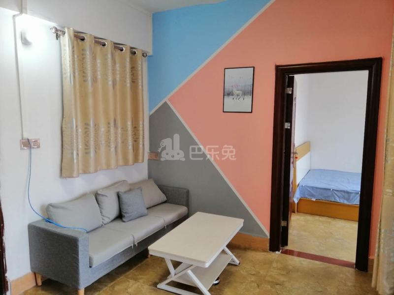 梦之家公馆（龙溪凤池村54号）4648117客厅图2