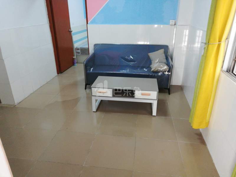 莲溪村南边街36号4649370客厅图5