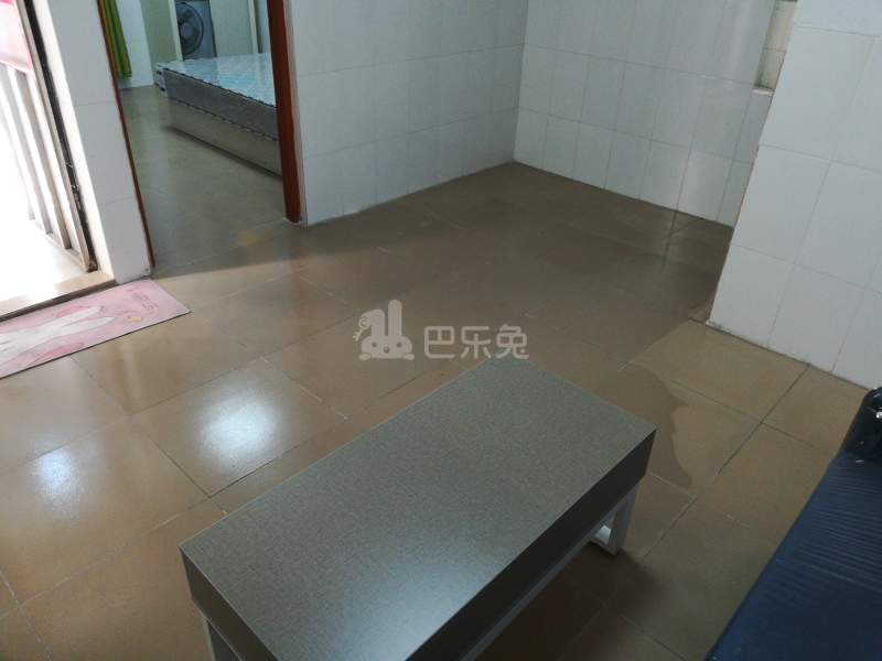 莲溪村南边街36号4649370客厅图6