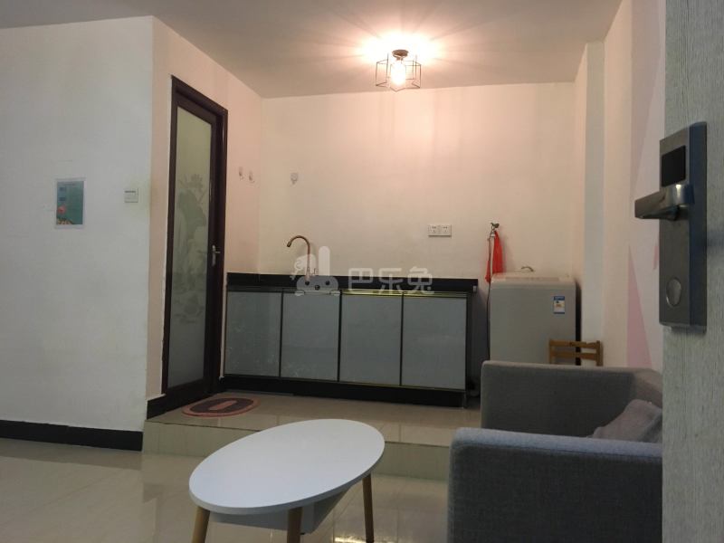 朗庭公寓4651542客厅图2