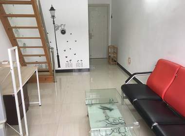 朗庭公寓 1室1厅1卫