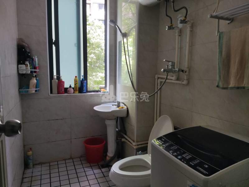 和源馨苑北区4656155卫生间图6