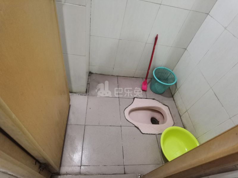 黄村南便元二大街下二巷2号4656351卫生间图9