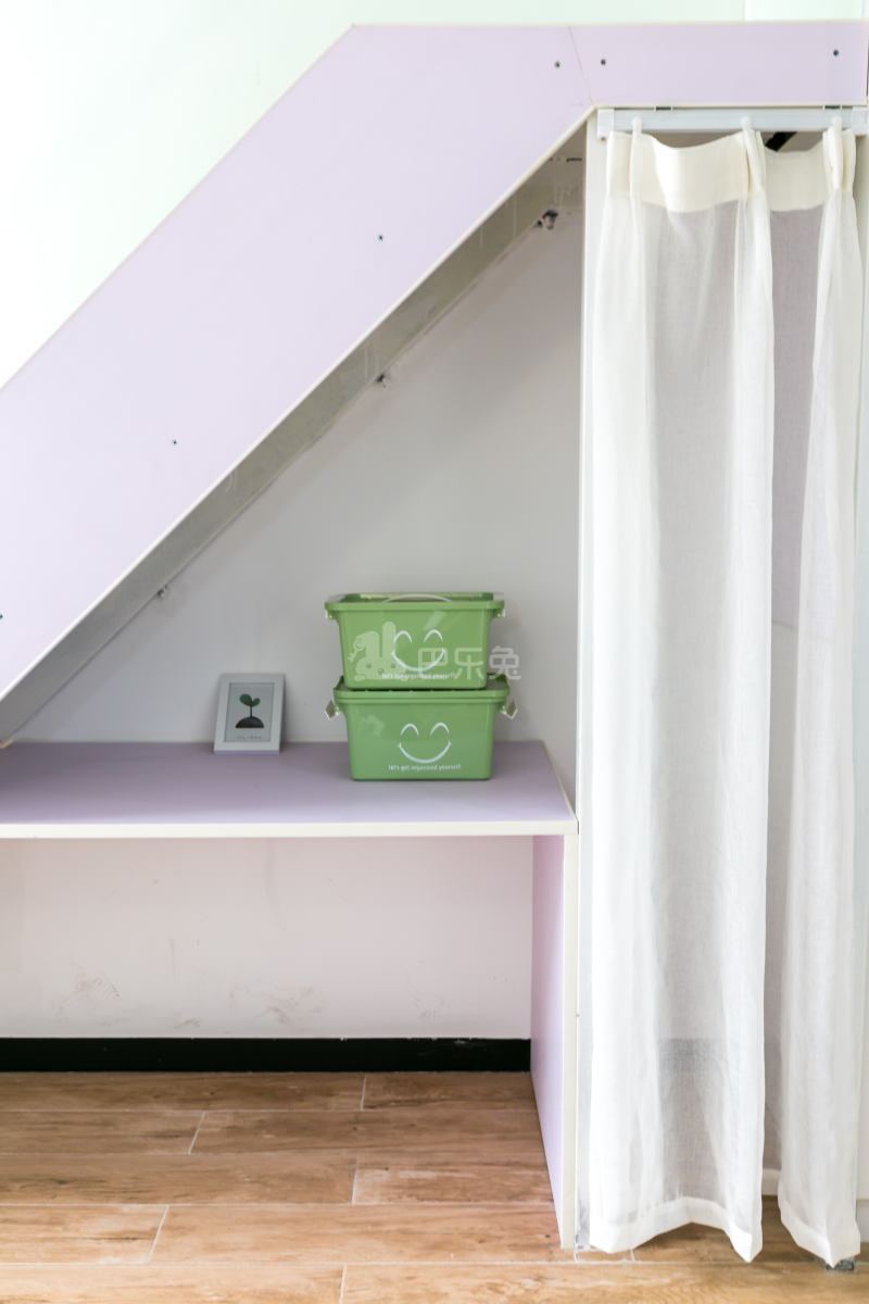 瑞喜荟国际青年公寓4661518客厅图6