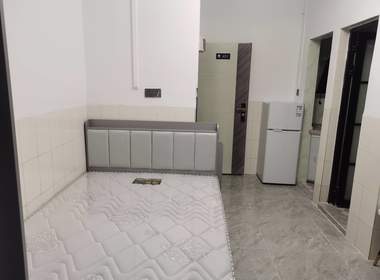 车陂南牛乳房一巷22号 1室0厅1卫