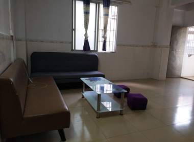 嘉禾望岗望岗村大山头二街2号 