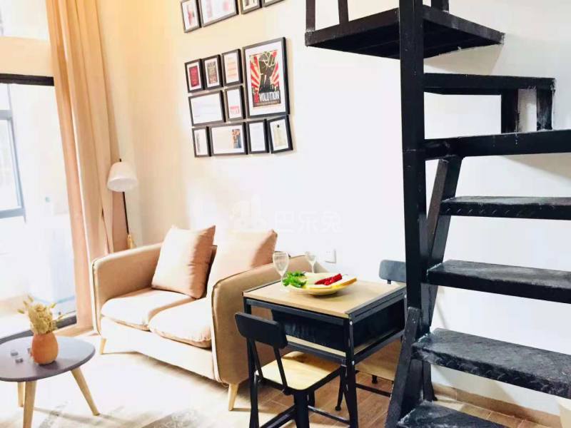 树根书屋（泰来里店）4663433客厅图6