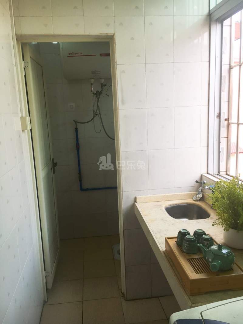 锦天时尚公寓4678693卫生间图4