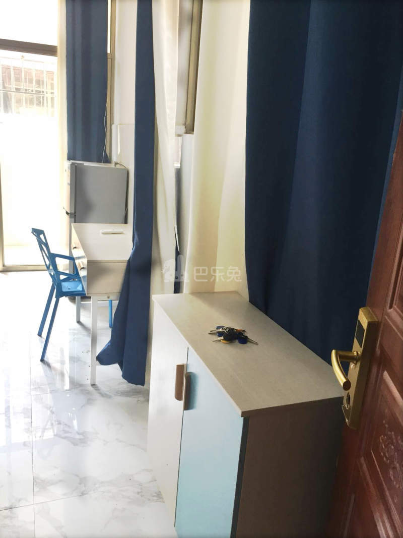 尚派公寓（龙溪店）4679682卧室图2