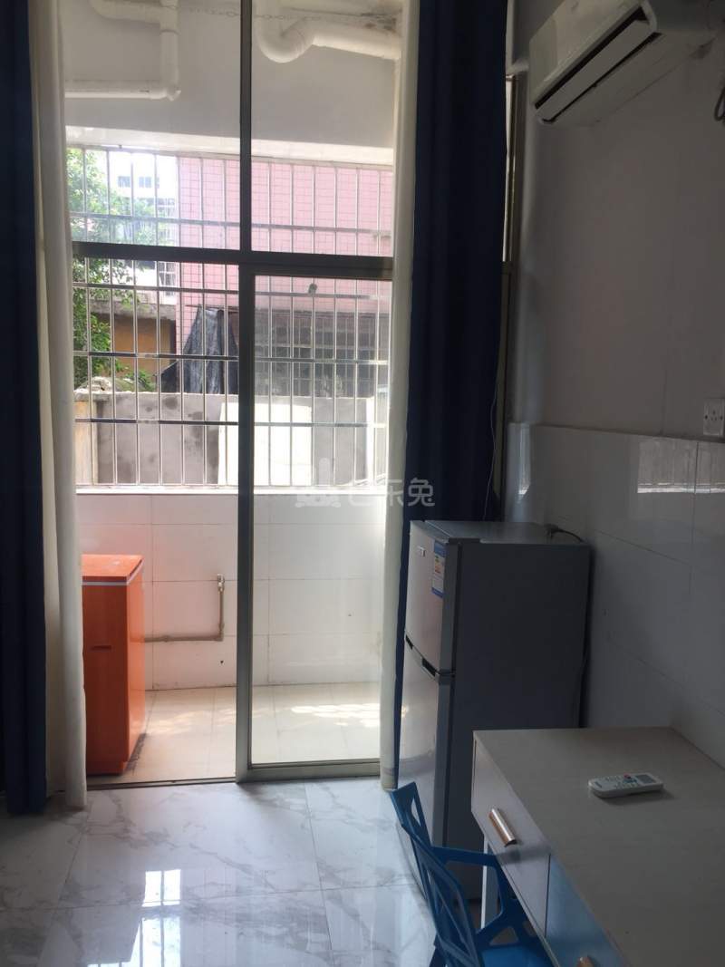 尚派公寓（龙溪店）4679686客厅图10