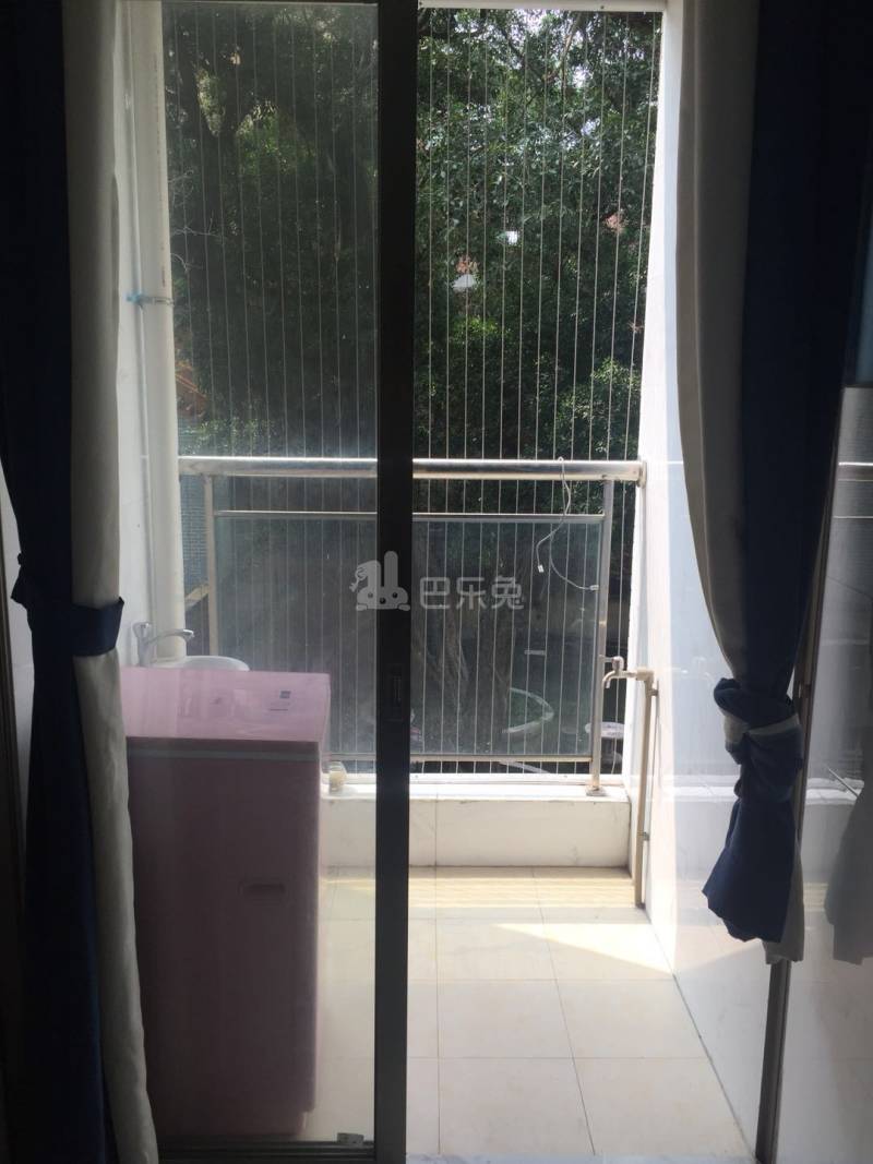 尚派公寓（龙溪店）4679688客厅图5