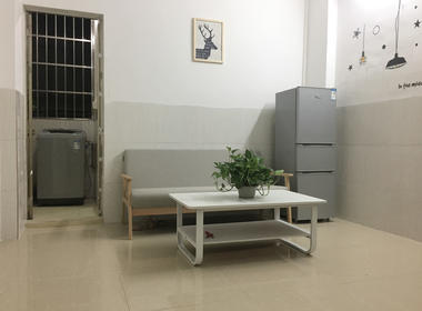 大米公寓（沙涌店） 1室1厅1卫