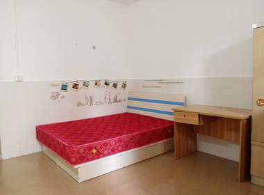 宦溪南边街新巷1号A栋 1室0厅1卫