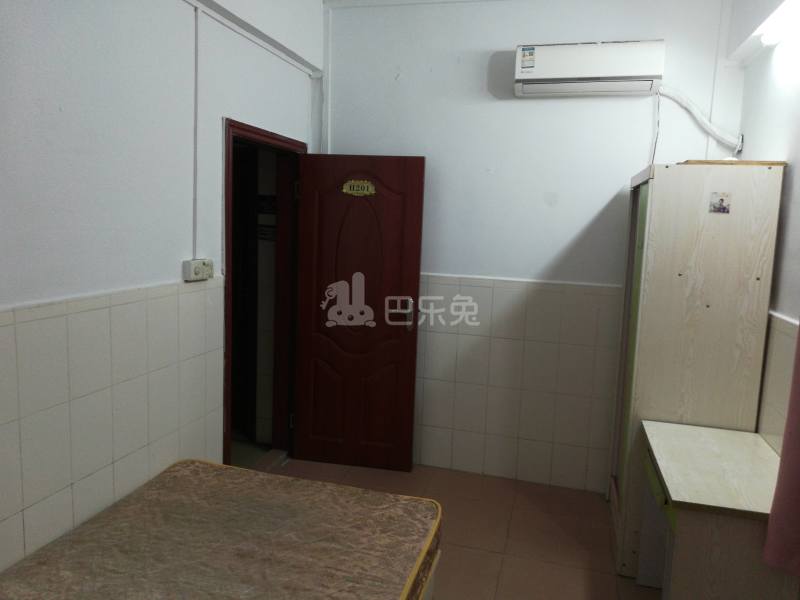 莲溪北边街一巷5-1号4680303卧室图3