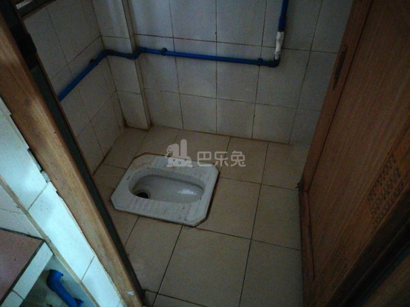 莲溪北边街一巷5-1号4680303卫生间图5