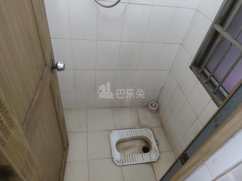 莲溪北边街一巷5-1号4680316卫生间图3