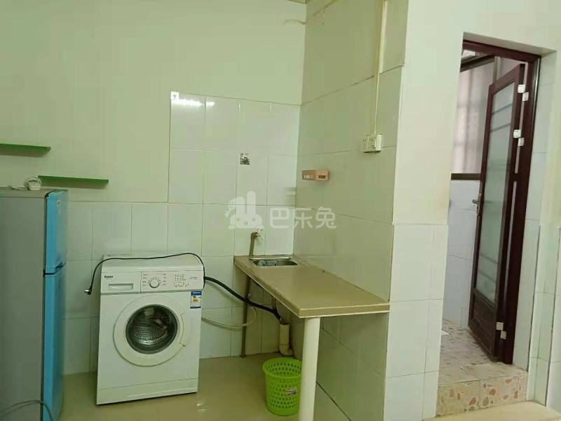 尚派公寓（花地湾店）4680430客厅图6