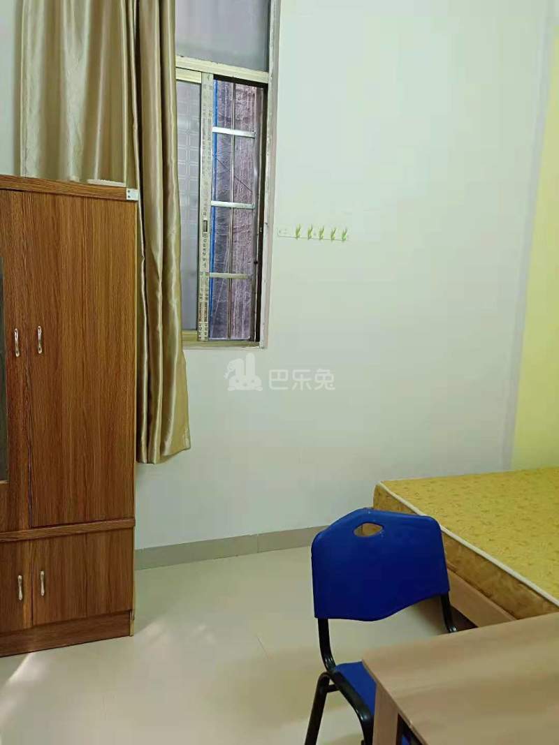 尚派公寓（花地湾店）4680430卧室图3