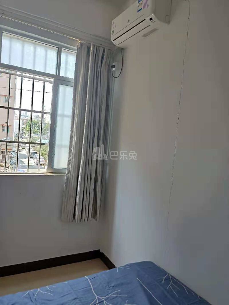 尚派公寓（花地湾店）4680475卧室图6