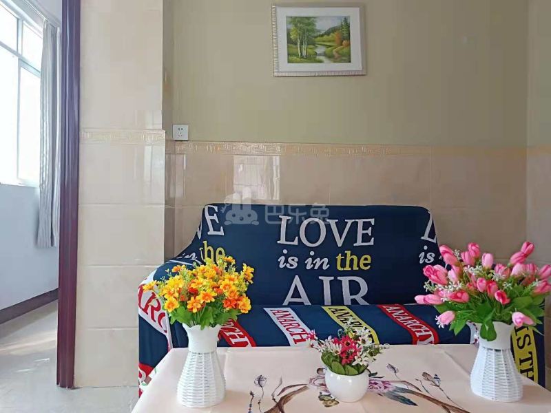 尚派公寓（花地湾店）4680475卧室图3