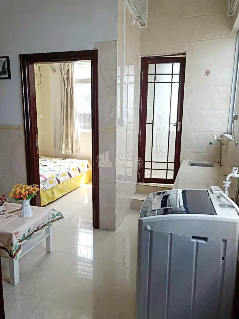 尚派公寓（花地湾店）4680475客厅图7