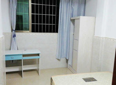 山水家园公寓 3室1厅1卫