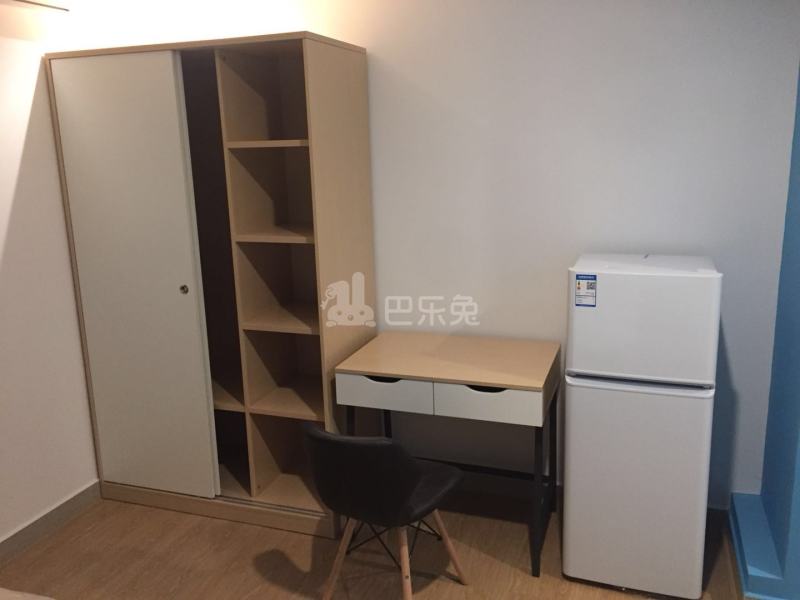 星河盟客郡寓4681192卧室图2