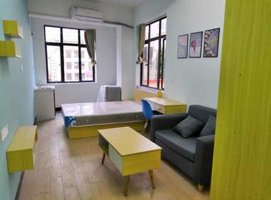 思雅小筑（石井店） 1室0厅1卫