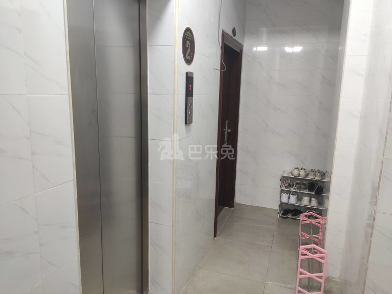 珠村中东新街十七巷2号4689605周边环境图17