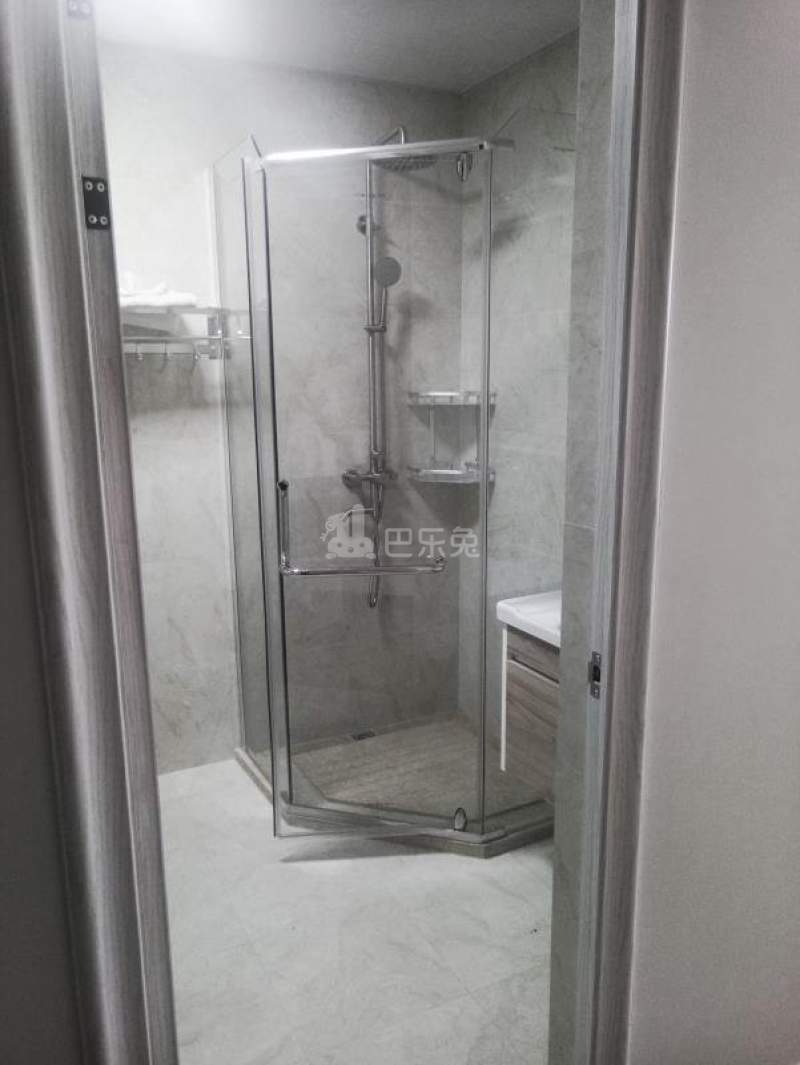 绿地汇创国际4693722卫生间图5