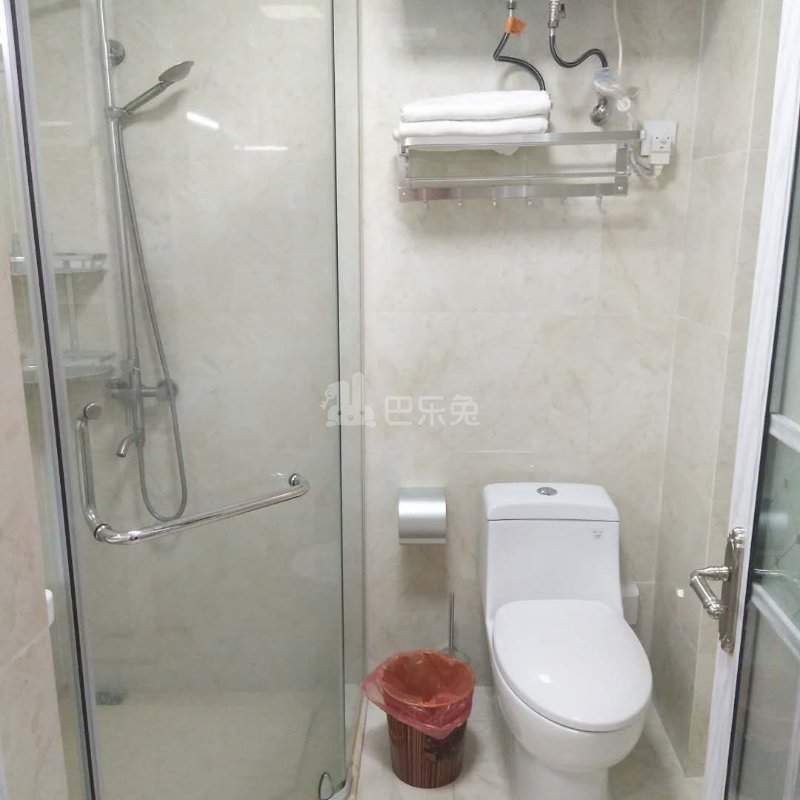 绿地汇创国际4693722卫生间图7