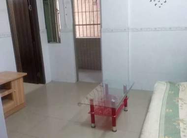 高利公寓 1室1厅1卫