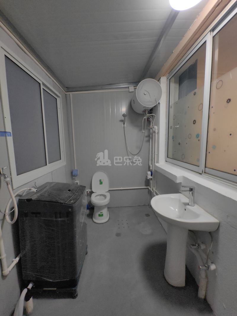 潼港西八村4698755卫生间图6
