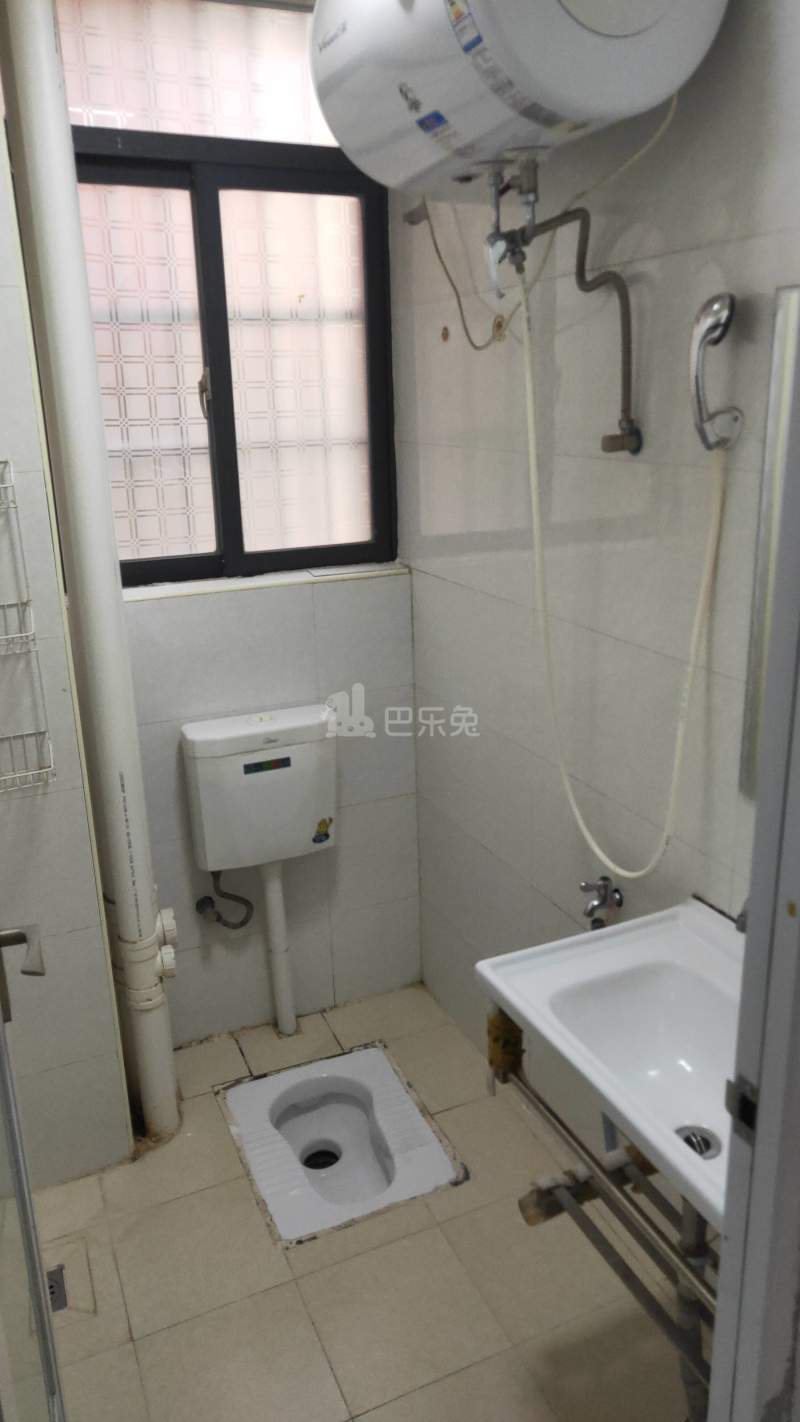 集贤轩公寓B栋（永泰集贤庄集贤中街21号）4699251卫生间图3