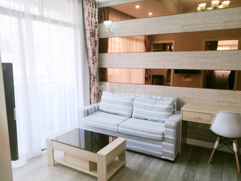 新鸿玫瑰公寓4705395客厅图3